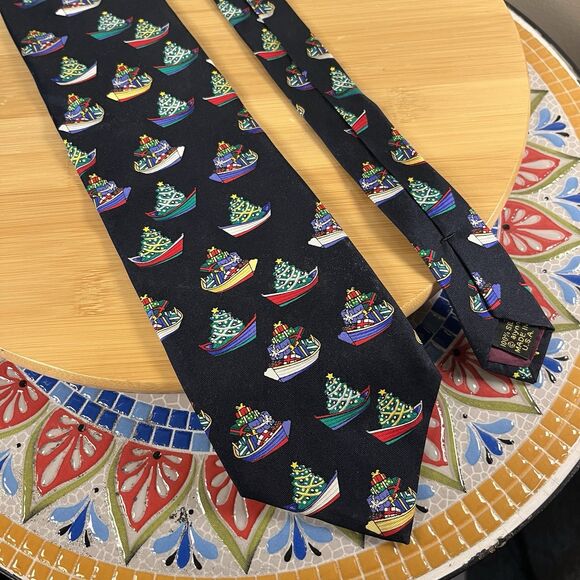 Vintage Alynn Neckwear by Eric Holch “XMAS Dory” Christmas Boat Tie Made in USA - Picture 2 of 5